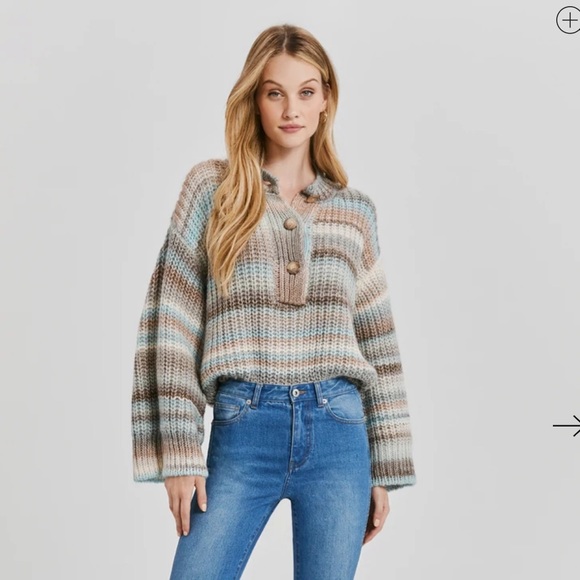 Something Navy Brand Sweater - Picture 3 of 5